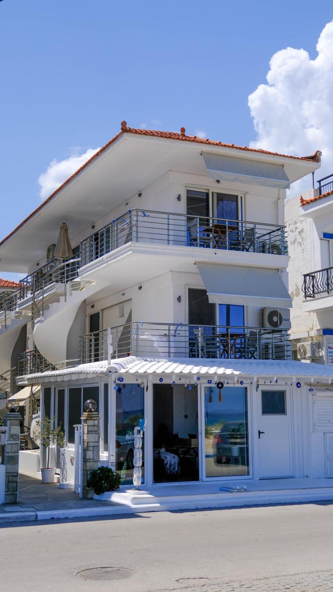 Cocoon Hotel-Beach Bar サルティ エクステリア 写真